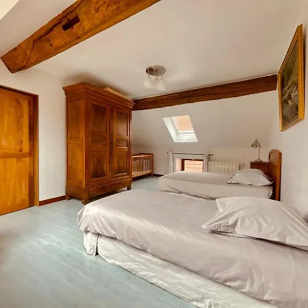 Villa Rue De La Tour Du Pin à Fontaine-Française Extérieur photo