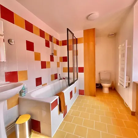 Villa Rue De La Tour Du Pin à Fontaine-Française Extérieur photo